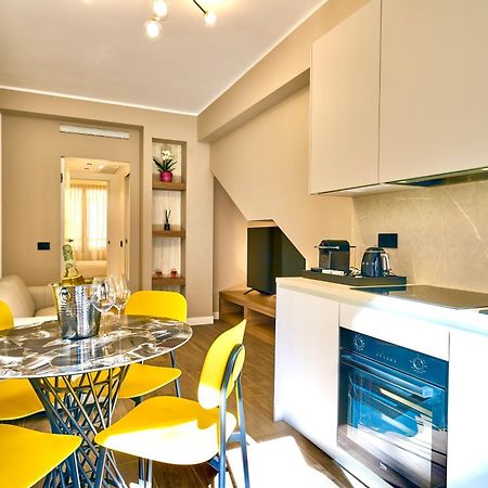 Picasso Golden House Next To Duomo Apartment Milano Exterior foto