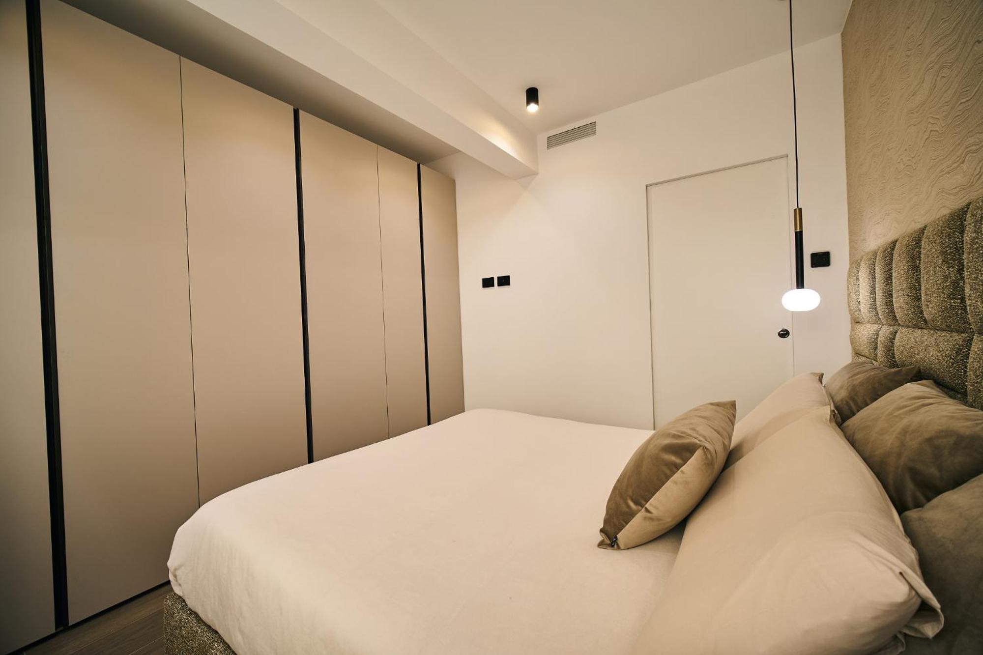 Picasso Golden House Next To Duomo Apartment Milano Exterior foto